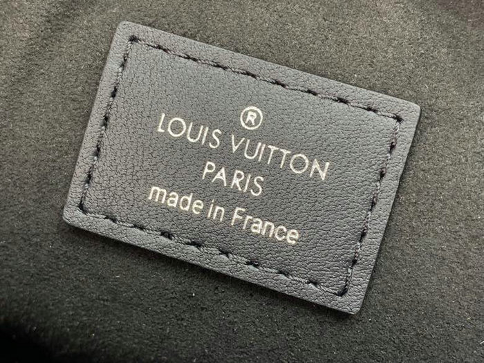 Louis Vuitton Epi Leather Venice Black M54390