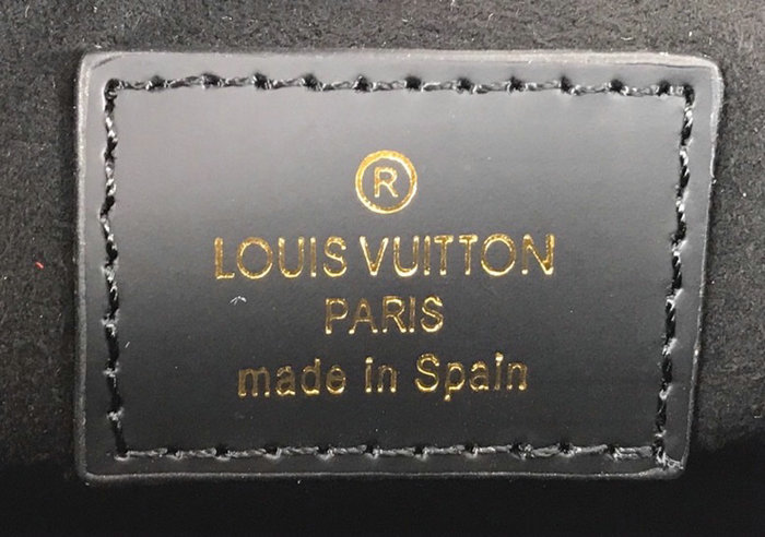 Louis Vuitton Monogram Canvas Dauphine Clutch M441783