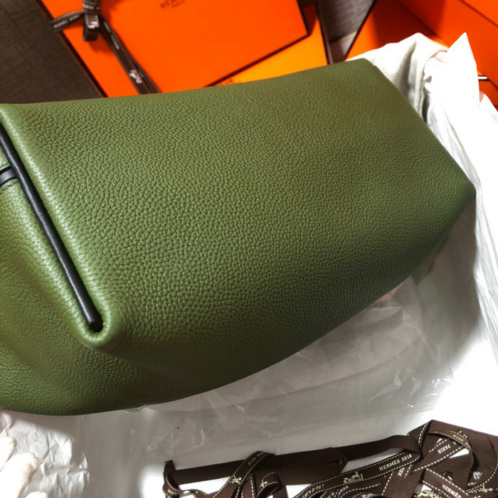Hermes Kelly 24/24 Togo Leather Bag Green and Black H06131