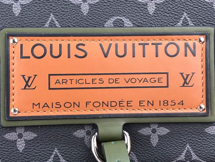 Louis Vuitton District MM M40239