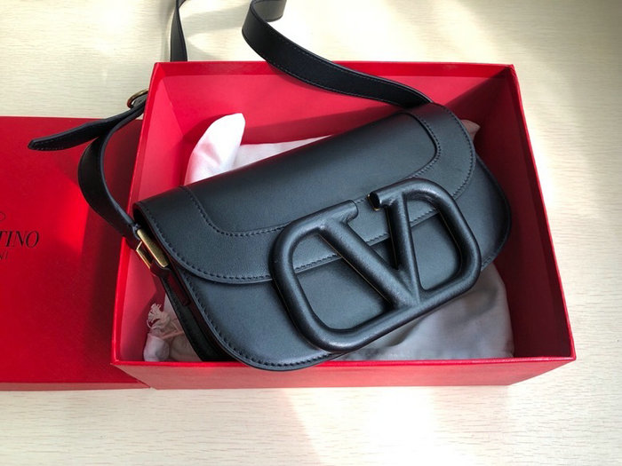 Valentino Garavani Supervee Calfskin Crossbody Bag Black V07191