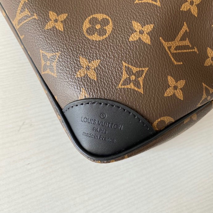 Louis Vuitton Odeon MM Black M45355