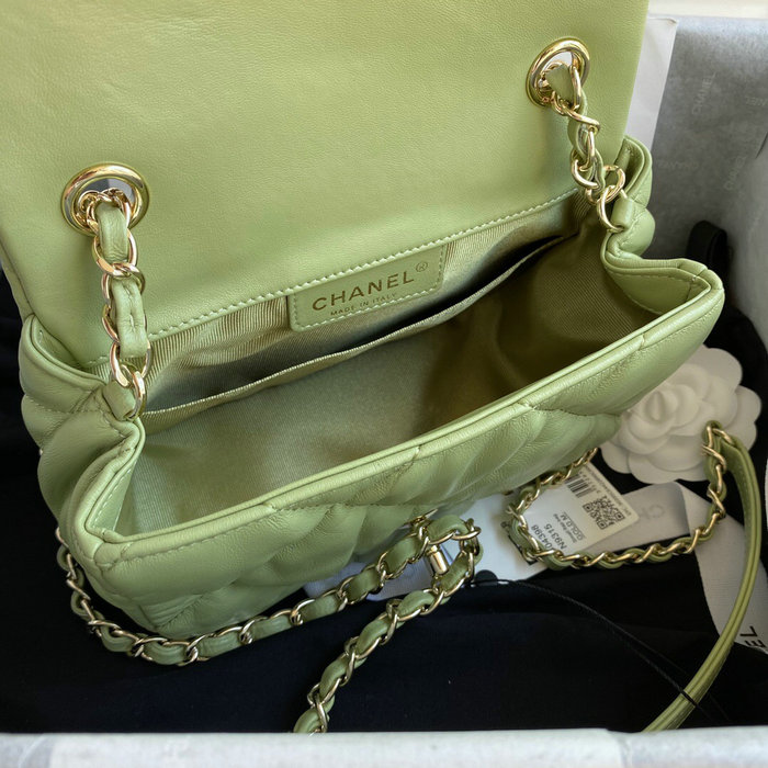 Chanel Leather Small Flap Bag Green AS2232