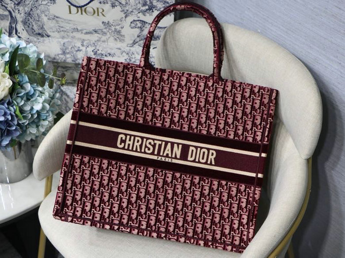 Dior Embroidered Velvet Book Tote Red M12861