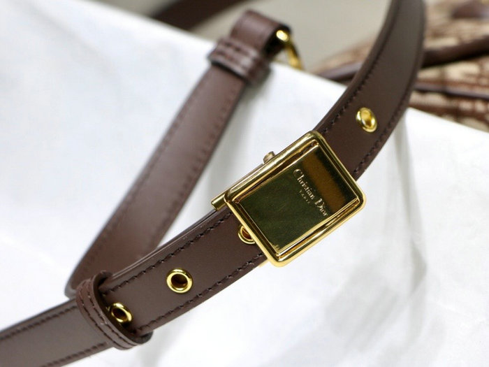 Medium Dior Oblique Jacquard Bobby Bag Brown M9319