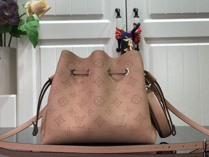 Louis Vuitton Mahina Bella Pink M57068