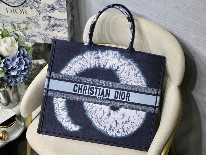 Dior Embroidered Canvas Book Tote MD12875