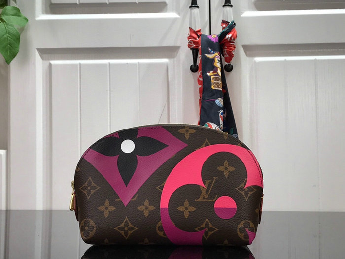 Louis Vuitton Game On Pochette Cosmetique M80283