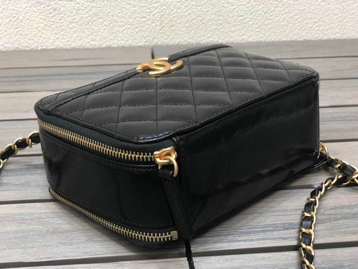 Chanel Shiny Crumpled Calfskin Vanity Case Black AS2179