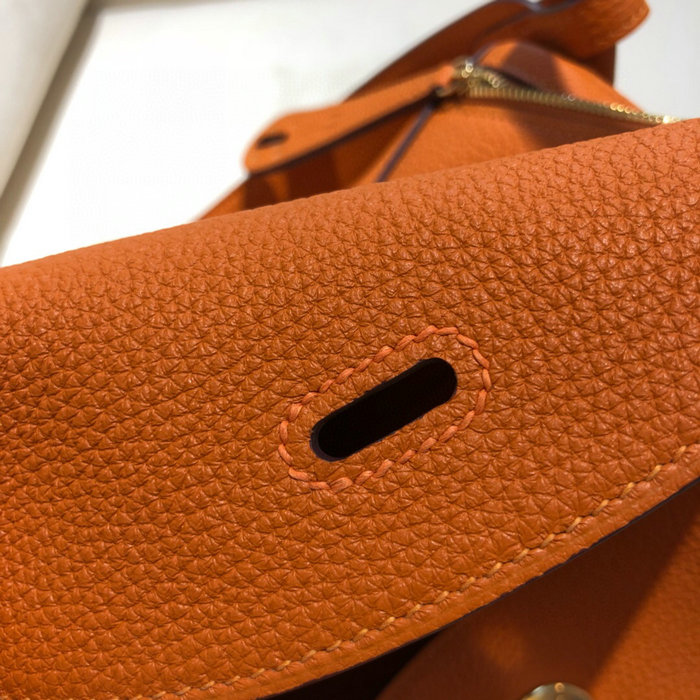 Hermes Togo Leather Lindy Bag HL26308