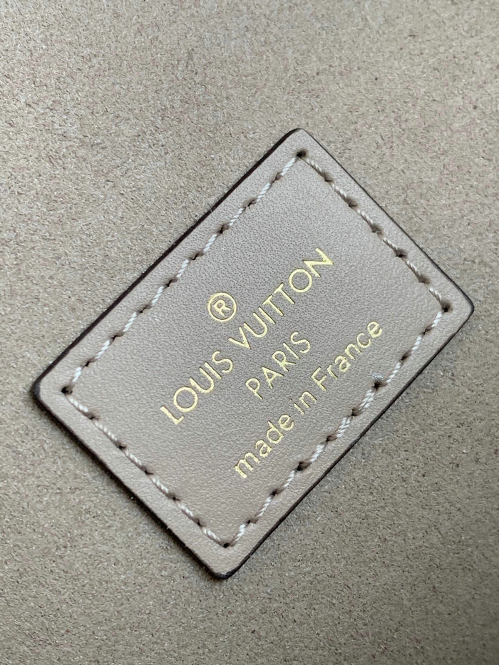 Louis Vuitton Neonoe MM Cream M45555