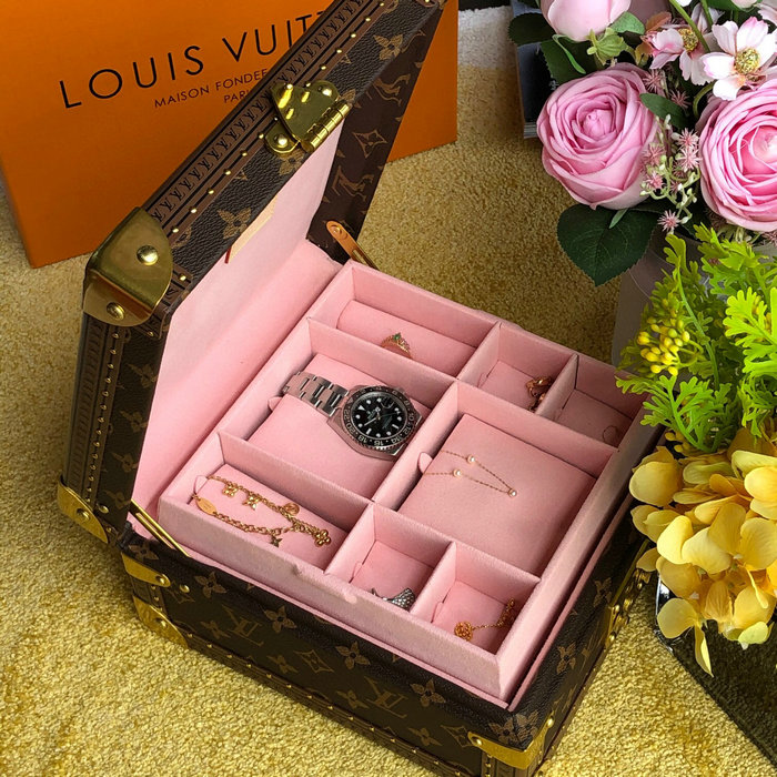 Louis Vuitton Jewelry Box Pink M20040