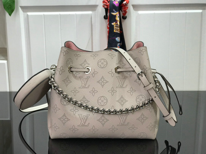 Louis Vuitton Mahina Bella Light Grey M57068