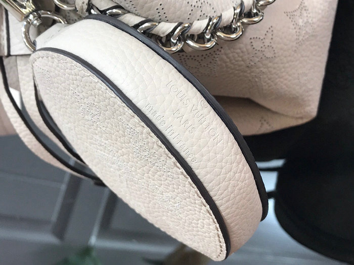 Louis Vuitton Mahina Bella Light Grey M57068