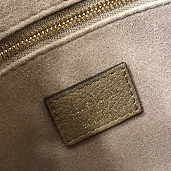 Louis Vuitton Onthego PM Dove M45654