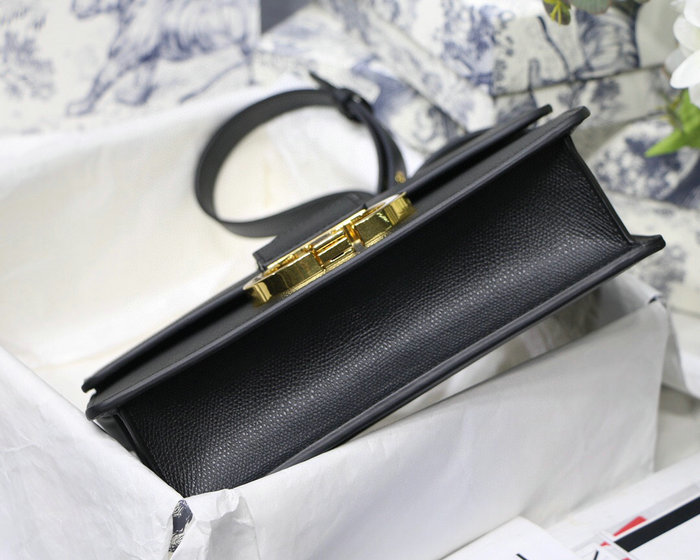 Dior 30 Montaigne Grained Calfskin Bag Black M9030