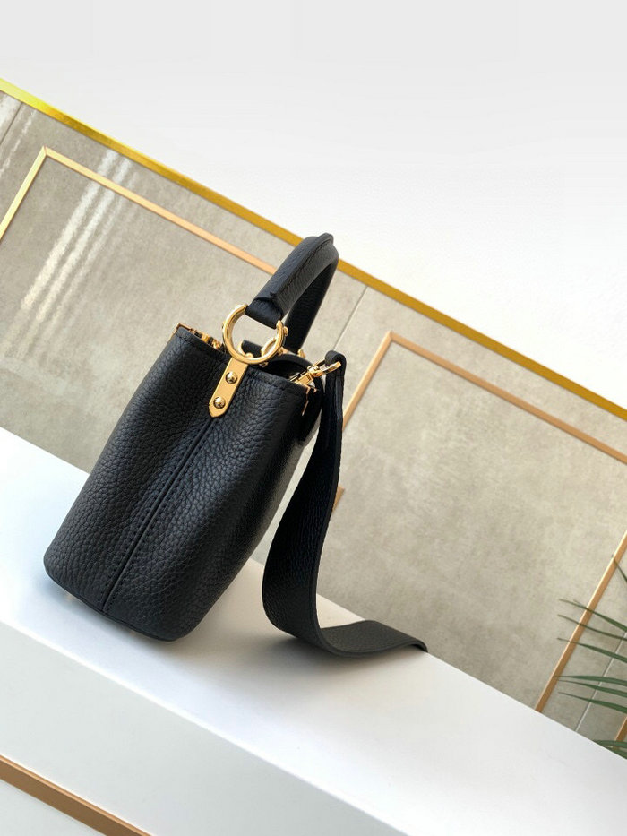 Louis Vuitton CAPUCINES MINI Black M56669