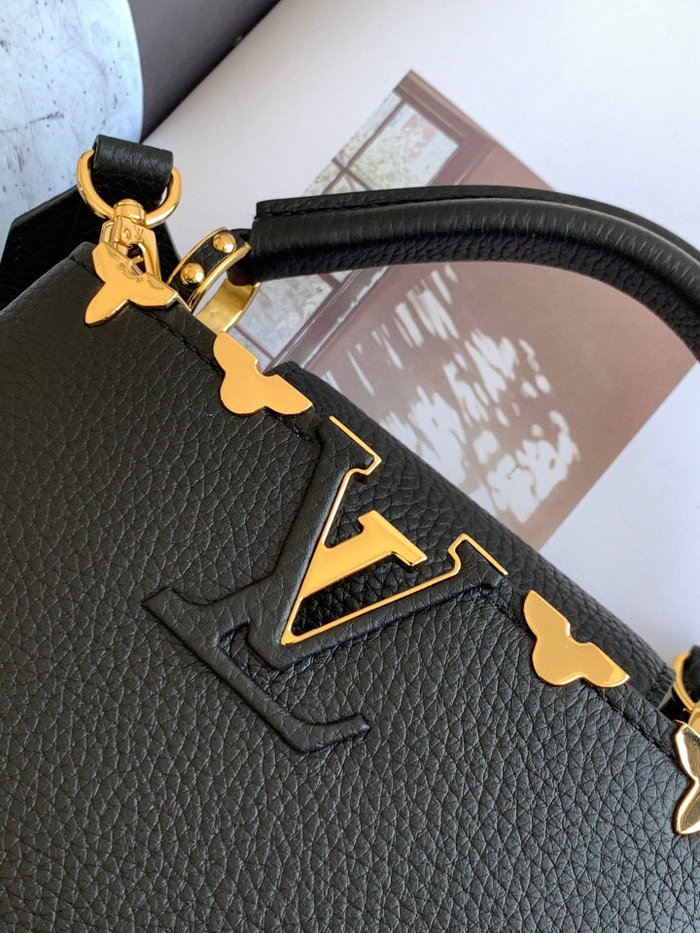 Louis Vuitton CAPUCINES MINI Black M56669