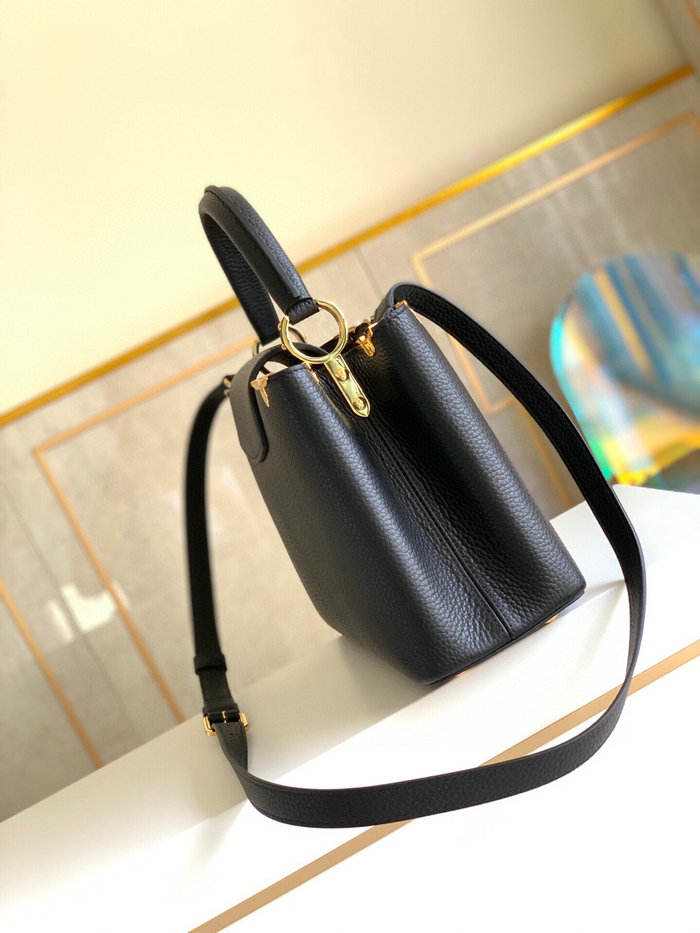 Louis Vuitton CAPUCINES MM Black M54663