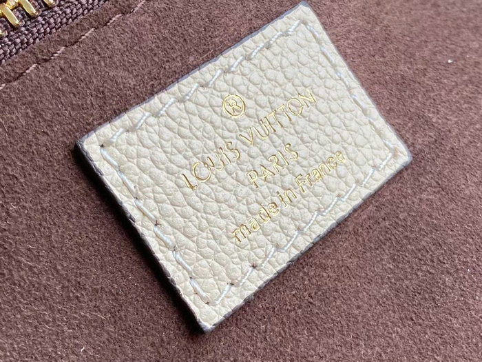 Louis Vuitton Neverfull MM Tote Bag Cream M45684