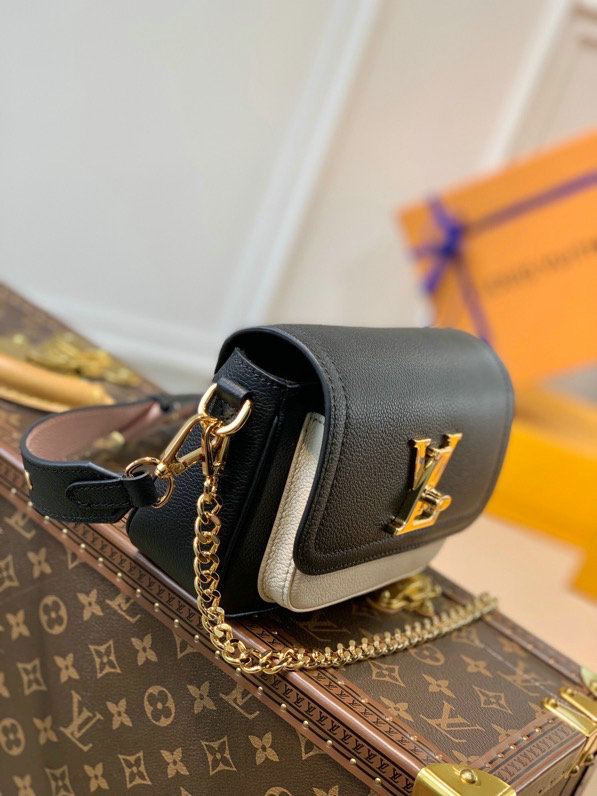 Louis Vuitton Lockme Tender Black M58557