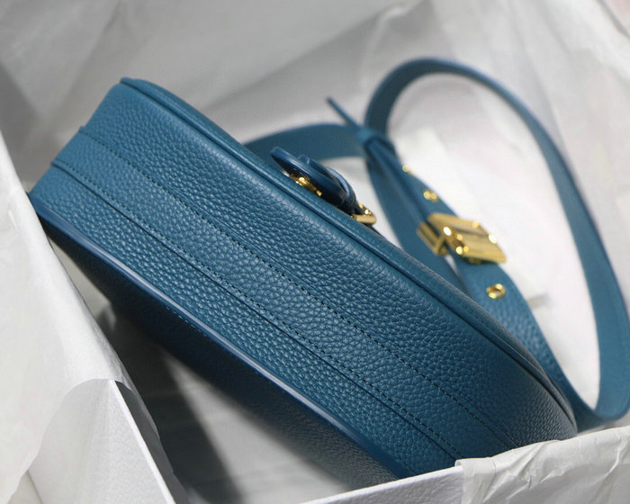Medium Dior Grained Calfskin Bobby Bag Blue M8018