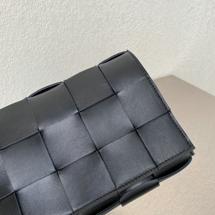 Bottega Veneta Lambskin Cassette B578023