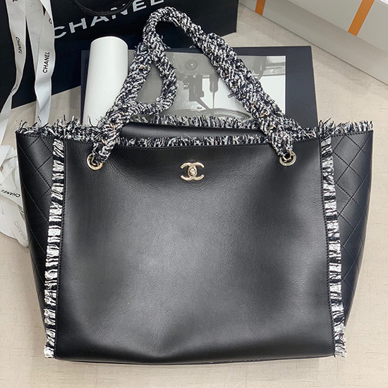 Chanel Calfskin Shoulder Bag Black AS8485