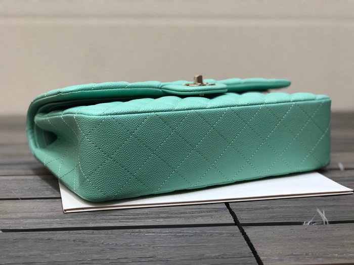 Classic Chanel Grained Calfskin Medium Flap Bag Green CF1112