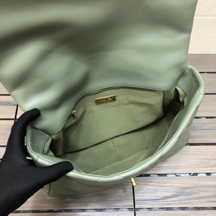Chanel 19 Lambskin Maxi Flap Bag Green AS1162