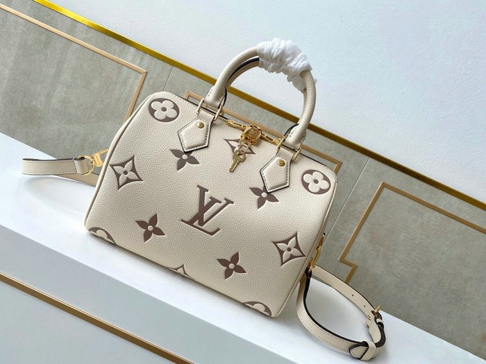 Louis Vuitton Speedy Bandouliere 25 Cream M58947