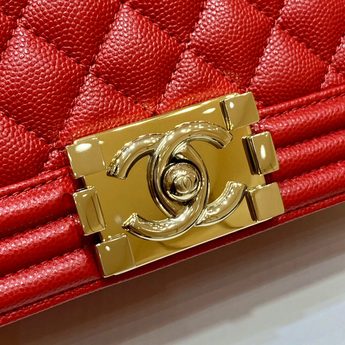 Chanel Grained Calfskin Medium Boy Handbag Red A67086