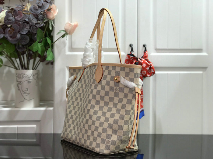 Louis Vuitton Damier Azur Canvas NEVERFULL MM Beige N41605