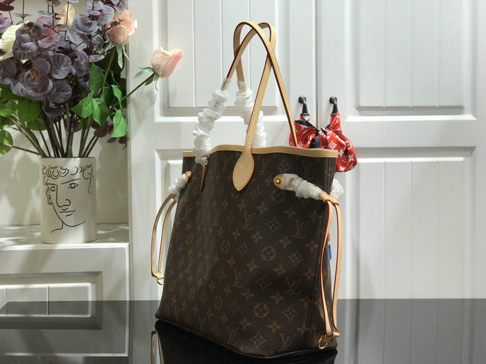 Louis Vuitton Monogram canvas NEVERFULL MM Beige M41178