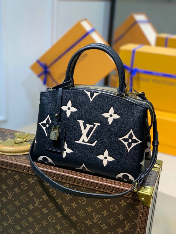 Louis Vuitton Petit Palais M58913