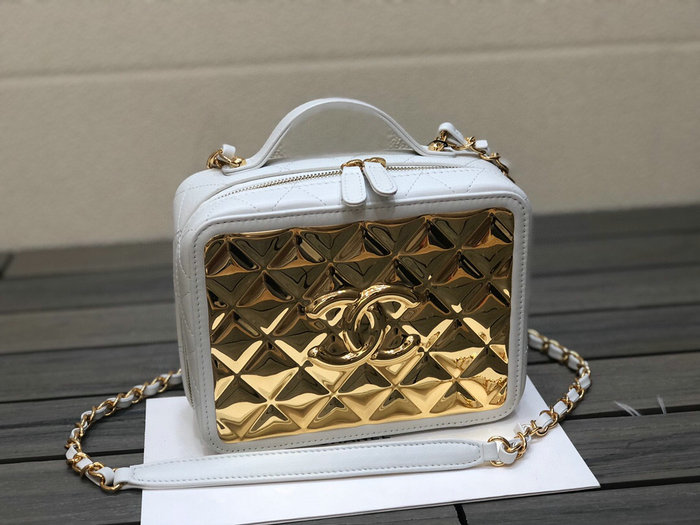 Chanel Vanity Case White AS2900