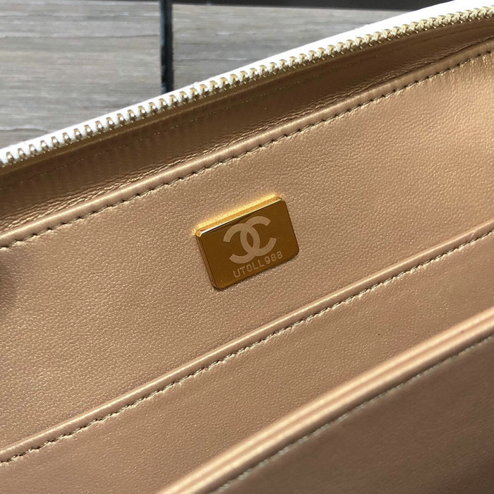 Chanel Vanity Case White AS2900
