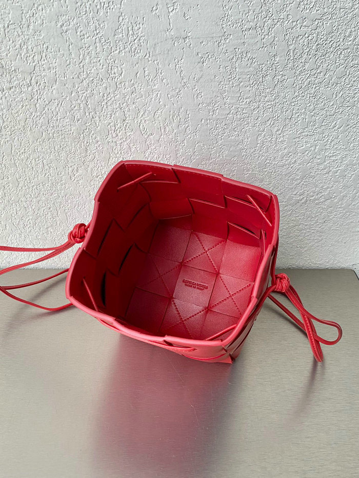 Bottega Veneta Cassette Bucket Bag Red B68028