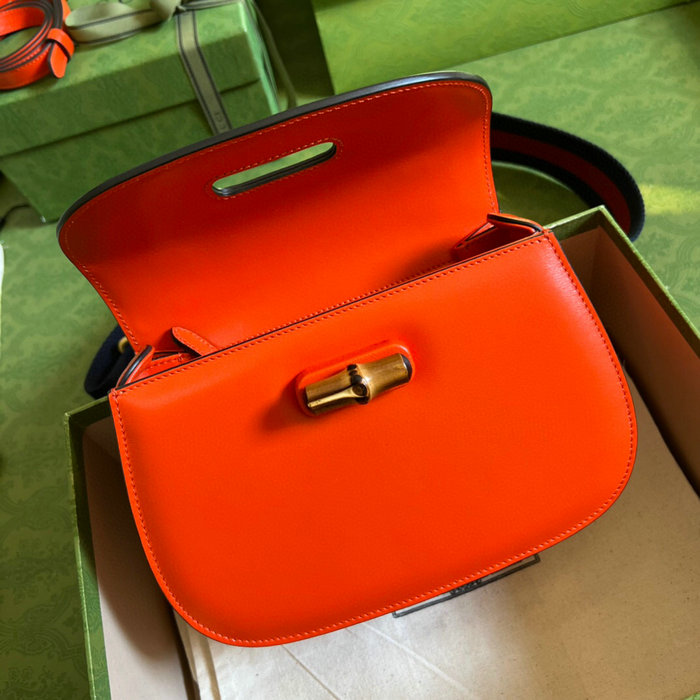 Gucci Small top handle bag with Bamboo Red 675797