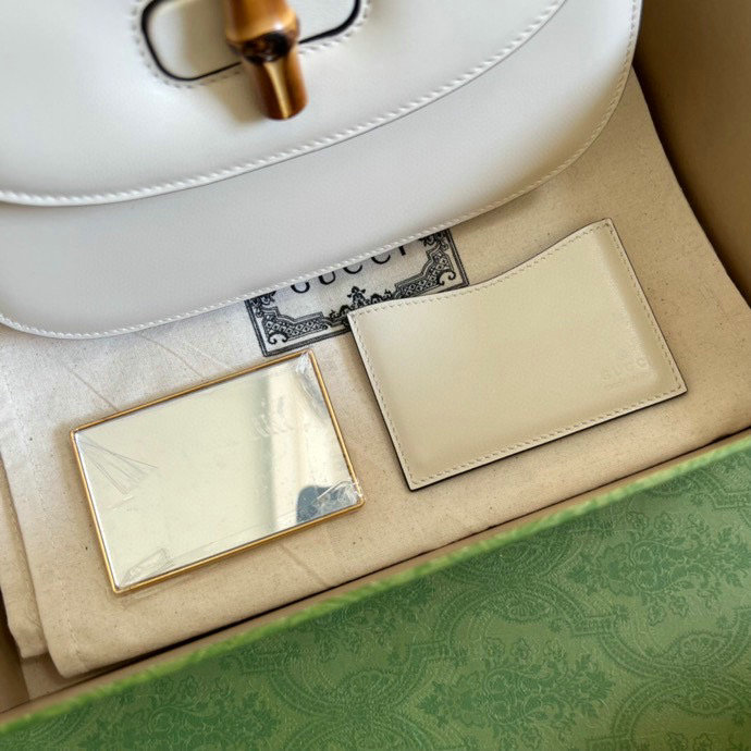 Gucci Small top handle bag with Bamboo White 675797