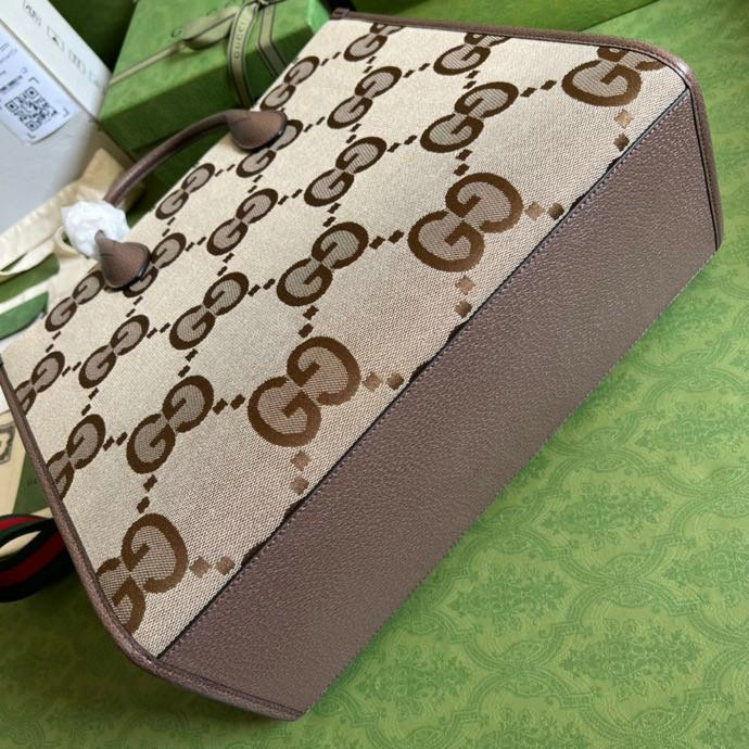 Gucci Tote bag with jumbo GG 678839