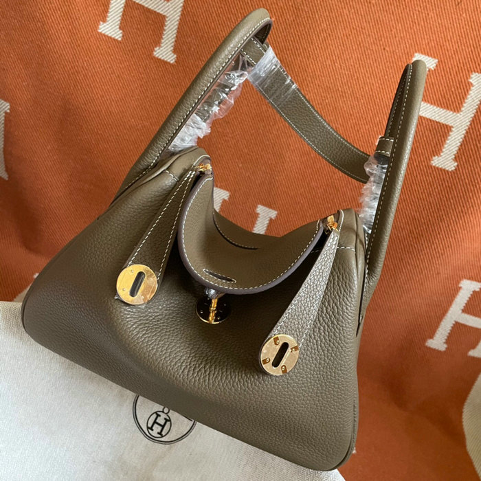 Hermes Clemence Leather Lindy Bag HL1926301