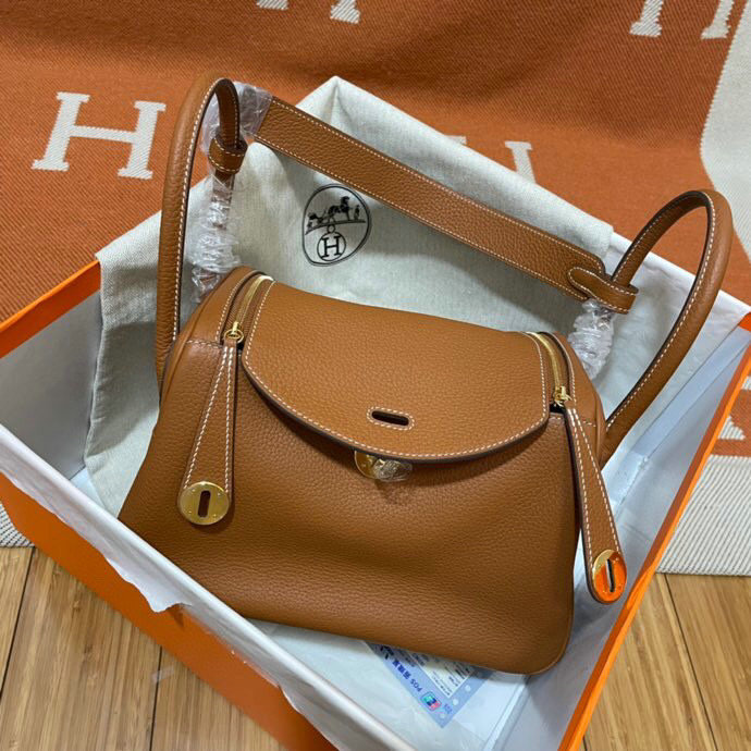 Hermes Clemence Leather Lindy Bag HL1926302