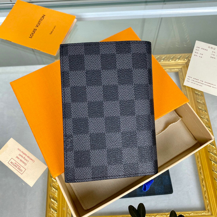 Louis Vuitton Damier Graphite Canvas Passport Cover N64411