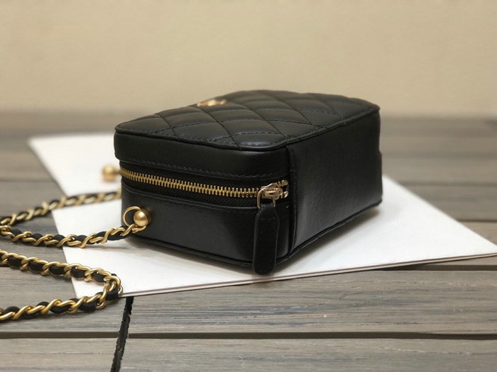 Chanel Lambskin Clutch With Chain Black AP2463