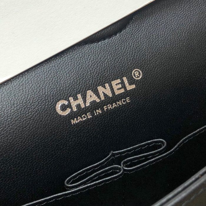 Classic Chanel Chevron Medium Flap Bag Black CF1112