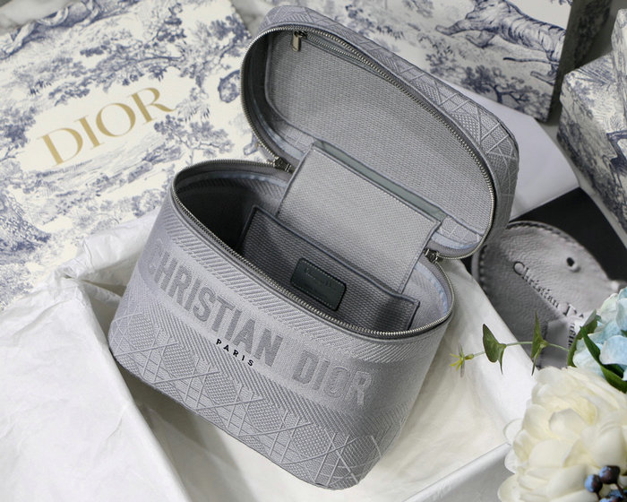 Dior Diortravel Vanity Case Grey DM9039