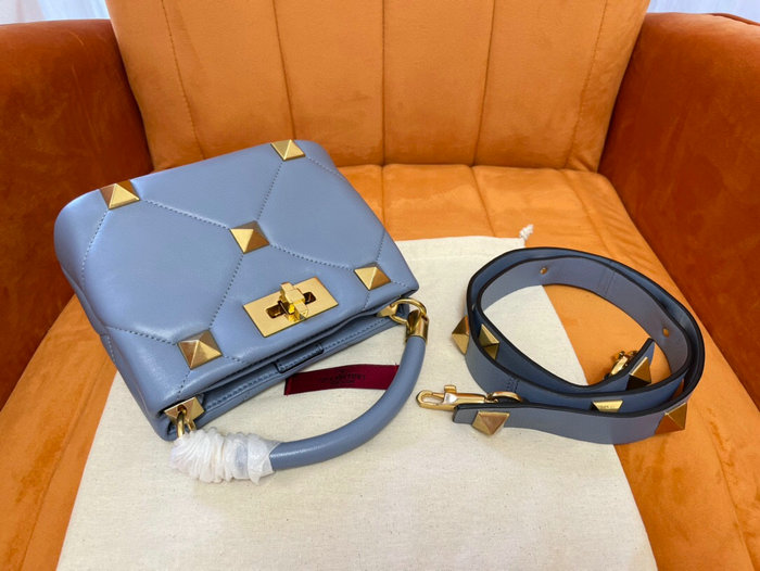 Valentino Garavani Roman Stud Leather Shoulder Bag Blue V0199