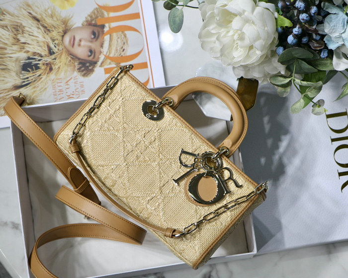 Lady D-joy Bag Beige DM6001