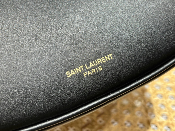 Saint Laurent Le Fermoir Hobo Bag Black 672615